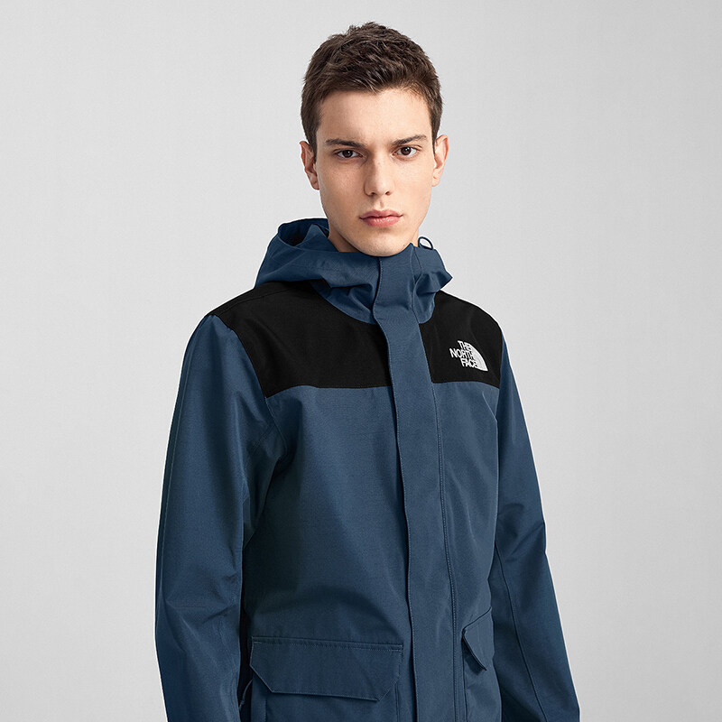 thenorthface北面2021新款冲锋衣男户外春秋薄款防水冲锋衣