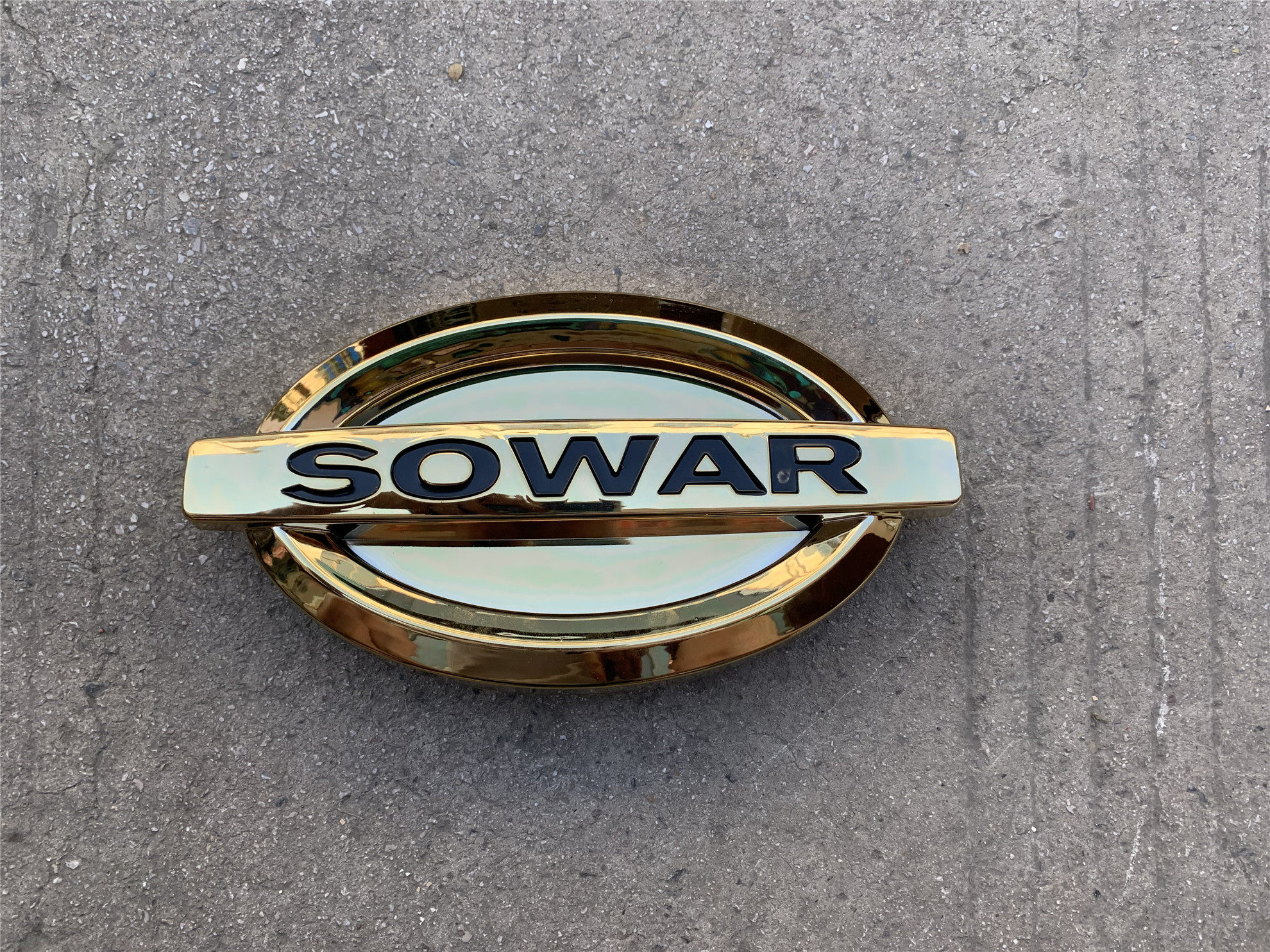 斯卡特力帆时骏斯卡特珑驭卡自卸车配件汽车车标汽车车标