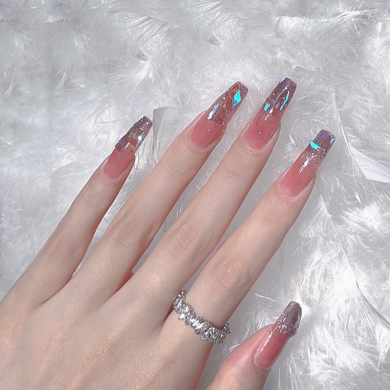 小红书网红同款穿戴美甲成品贴片冰透豆沙仙气闪钻美甲新娘假指甲