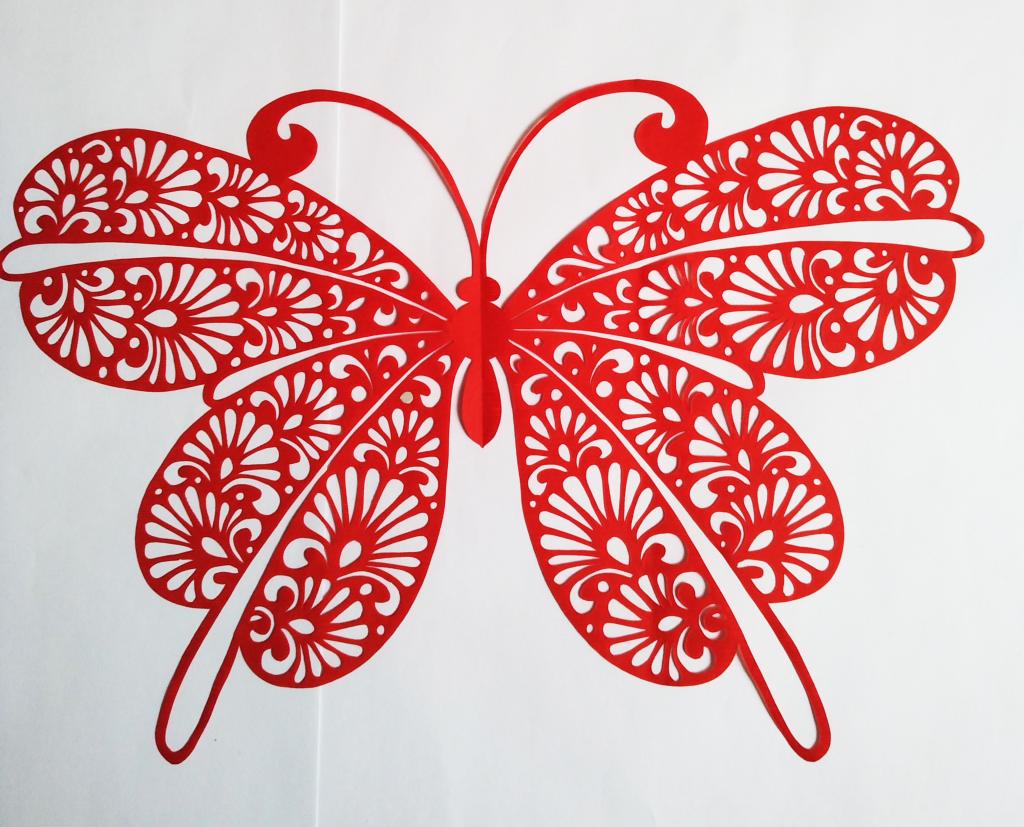 蝴蝶剪纸手工窗花剪画贴画玻璃学校学生幼儿园剪纸