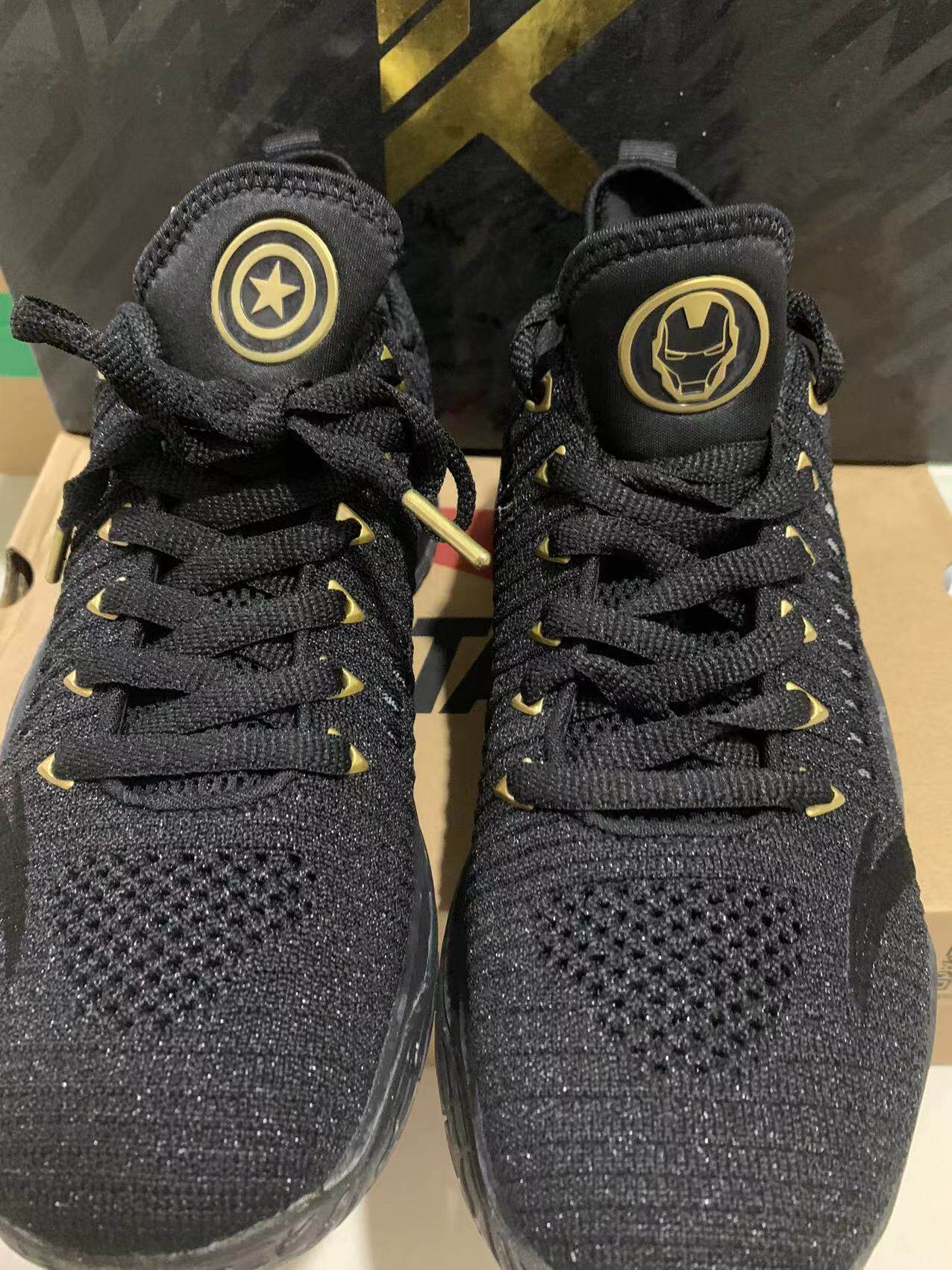 安踏汤普森三代kt3总决赛战靴钢铁侠联名低帮透气篮球鞋