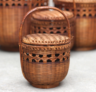 广西提篮采摘篮小挎篮复古装饰花篮收纳竹制水果竹编 原价29元 现价29