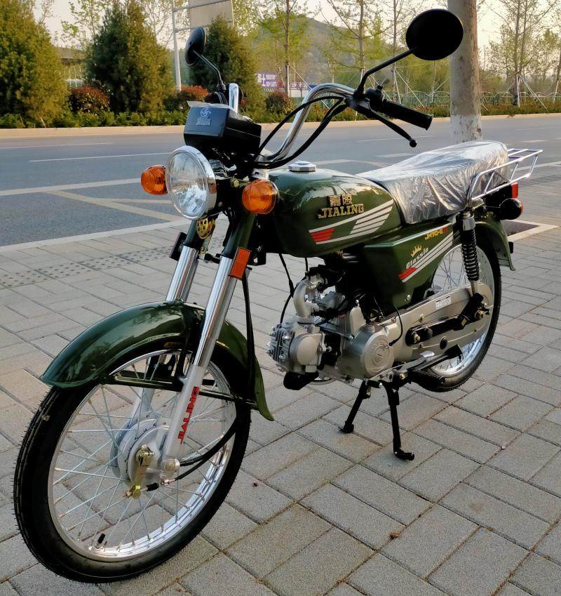 重庆嘉陵70cc摩托车男士跨骑直梁外卖车省油王摩托车整车