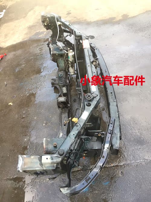 搜图宝 汽车用品 大水箱汽车用品 > 大灯 水箱 龙门架 头嘴 前嘴 2.