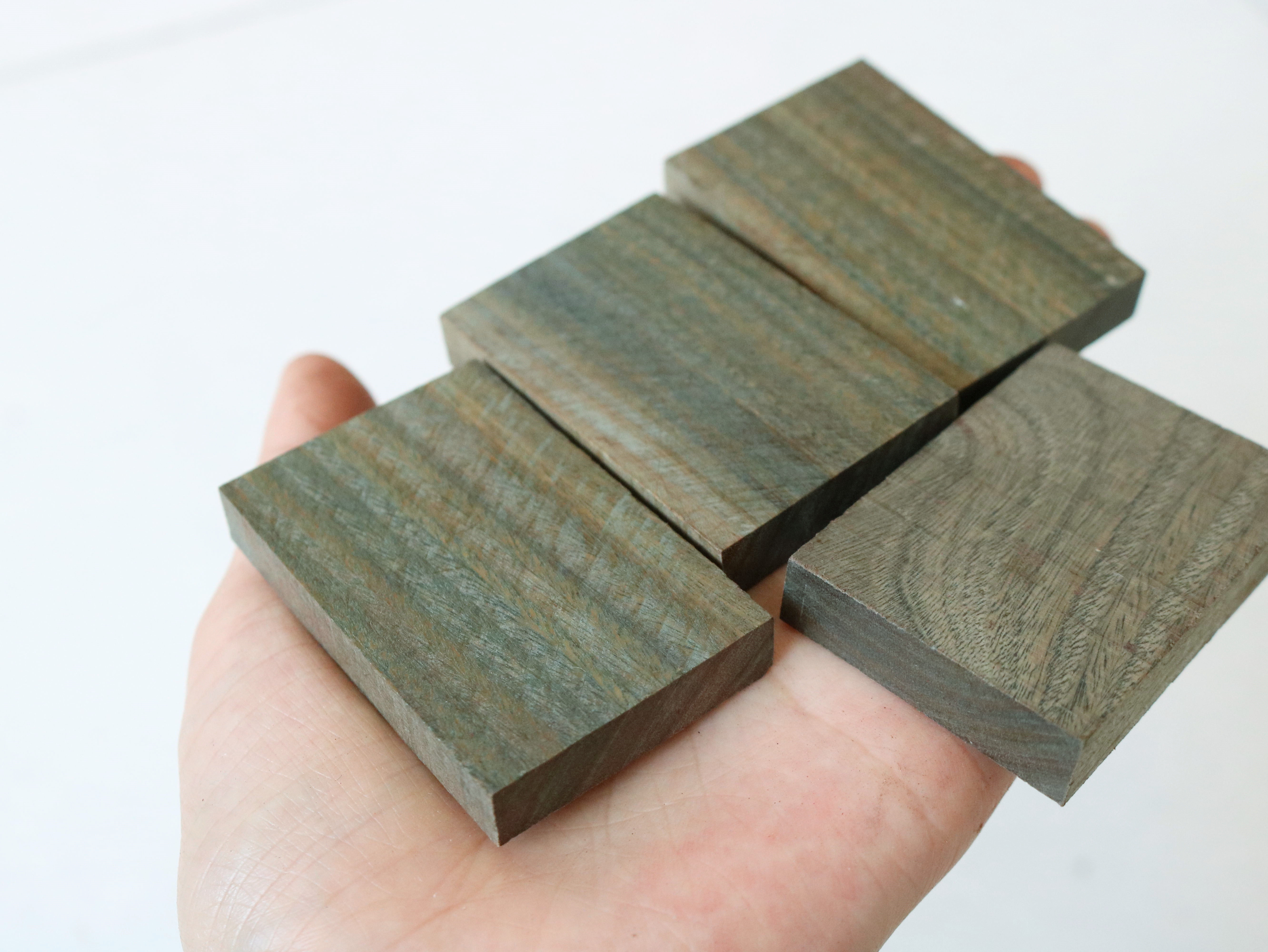 贴片绿檀原木木料雕刻刀柄火机机壳手柄无事木雕