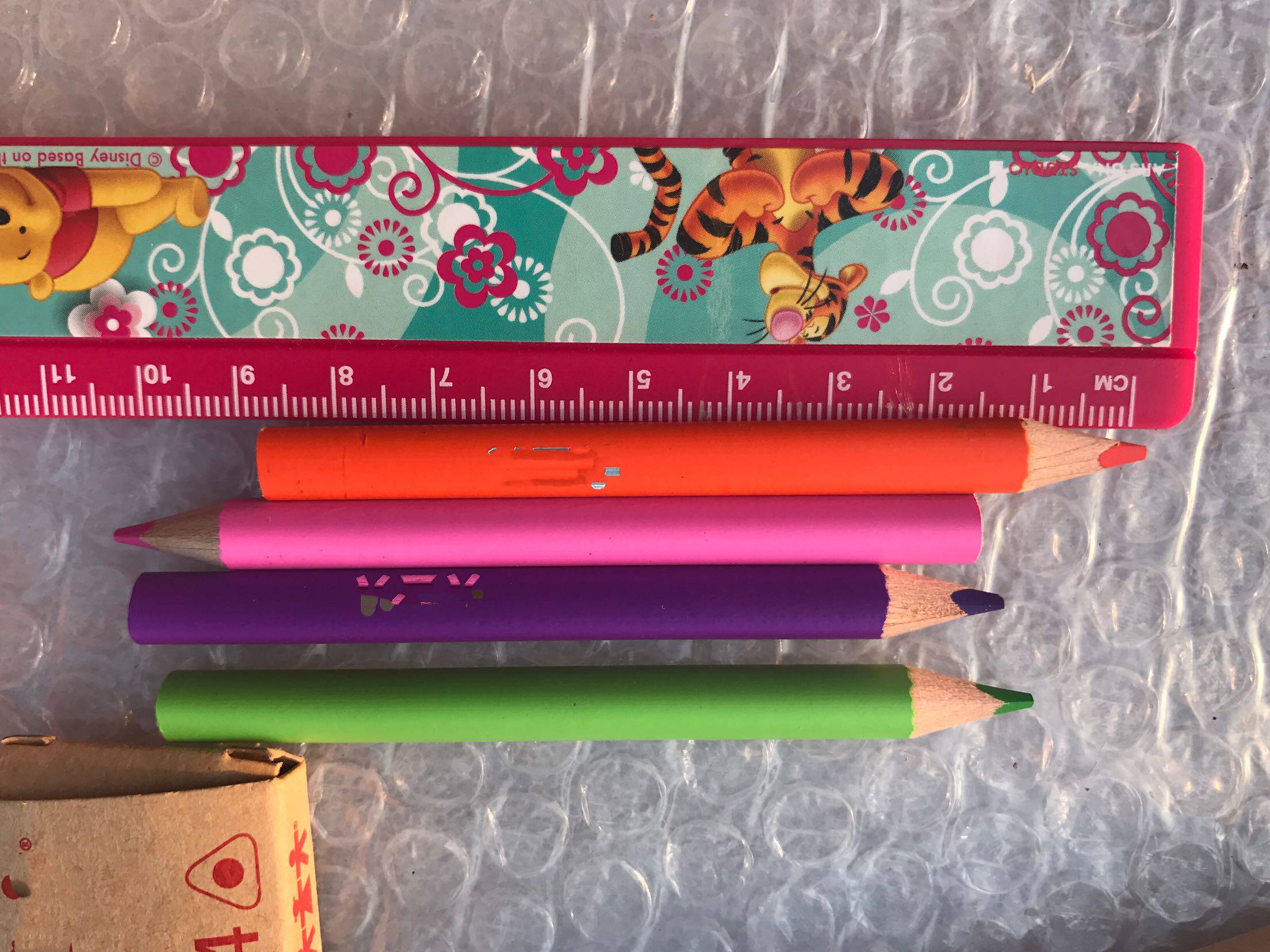 库存尾货儿童油性涂鸦绘画四支彩色半截铅笔铅笔