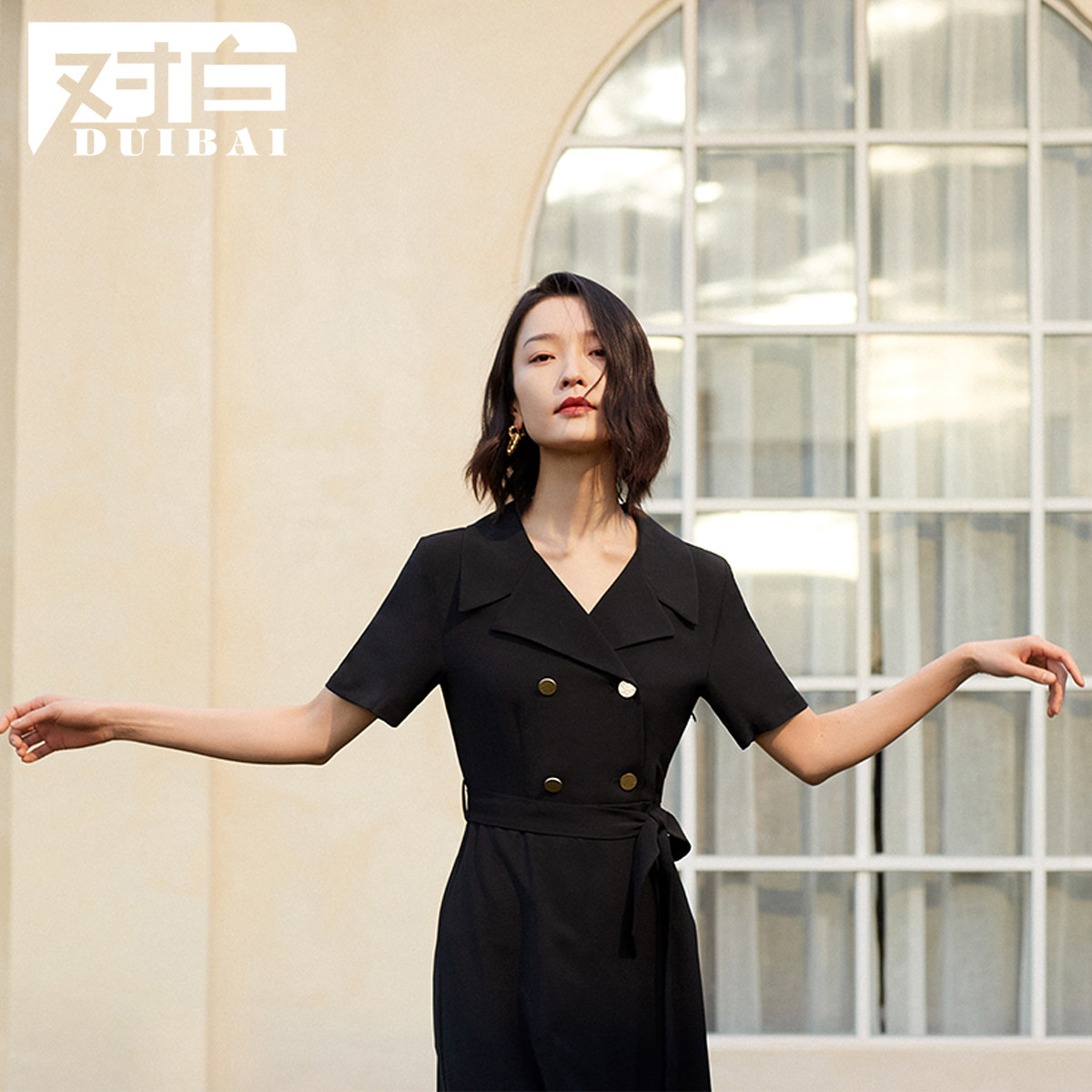 杜鹃同款对白气质连衣裙女神范雪纺小黑裙女士夏装新款西装长裙