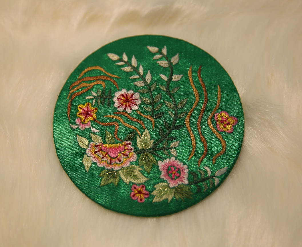 七绣刺绣茶杯杯垫送礼佳品婚礼平针非遗刺绣