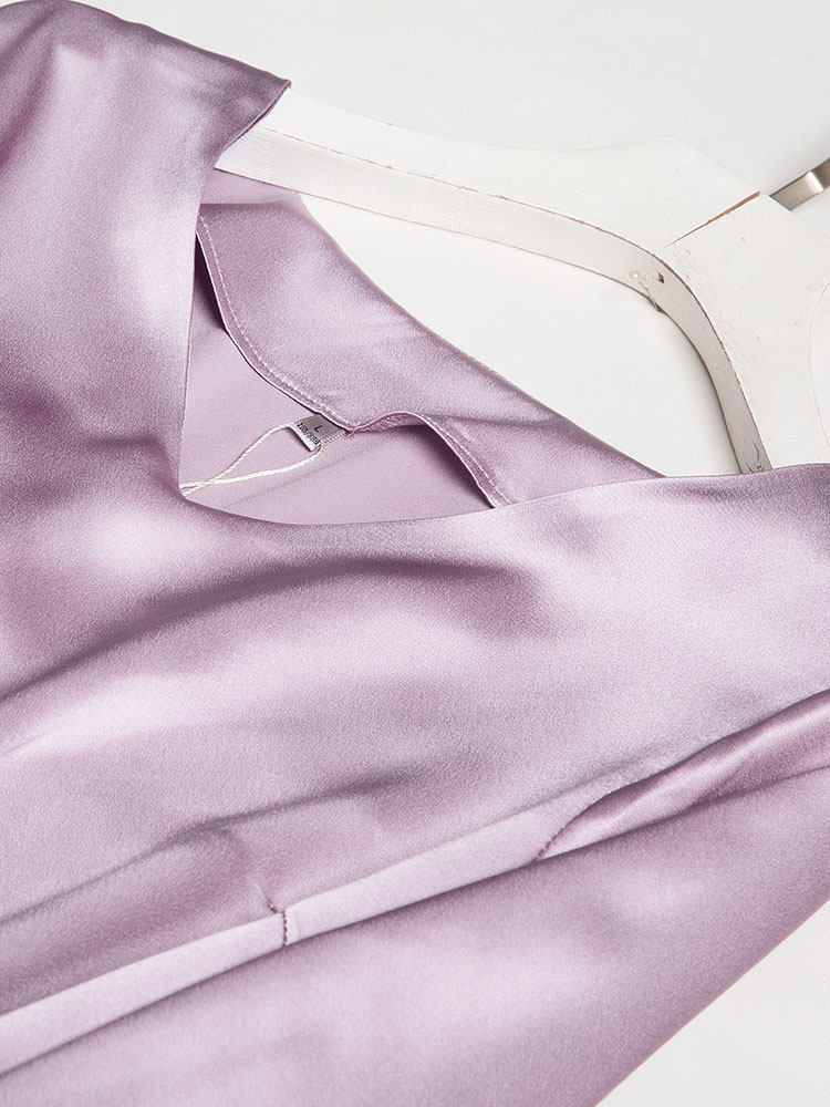 紫色缎面真丝连衣裙2021年新款秋季中长款宽松显连衣裙