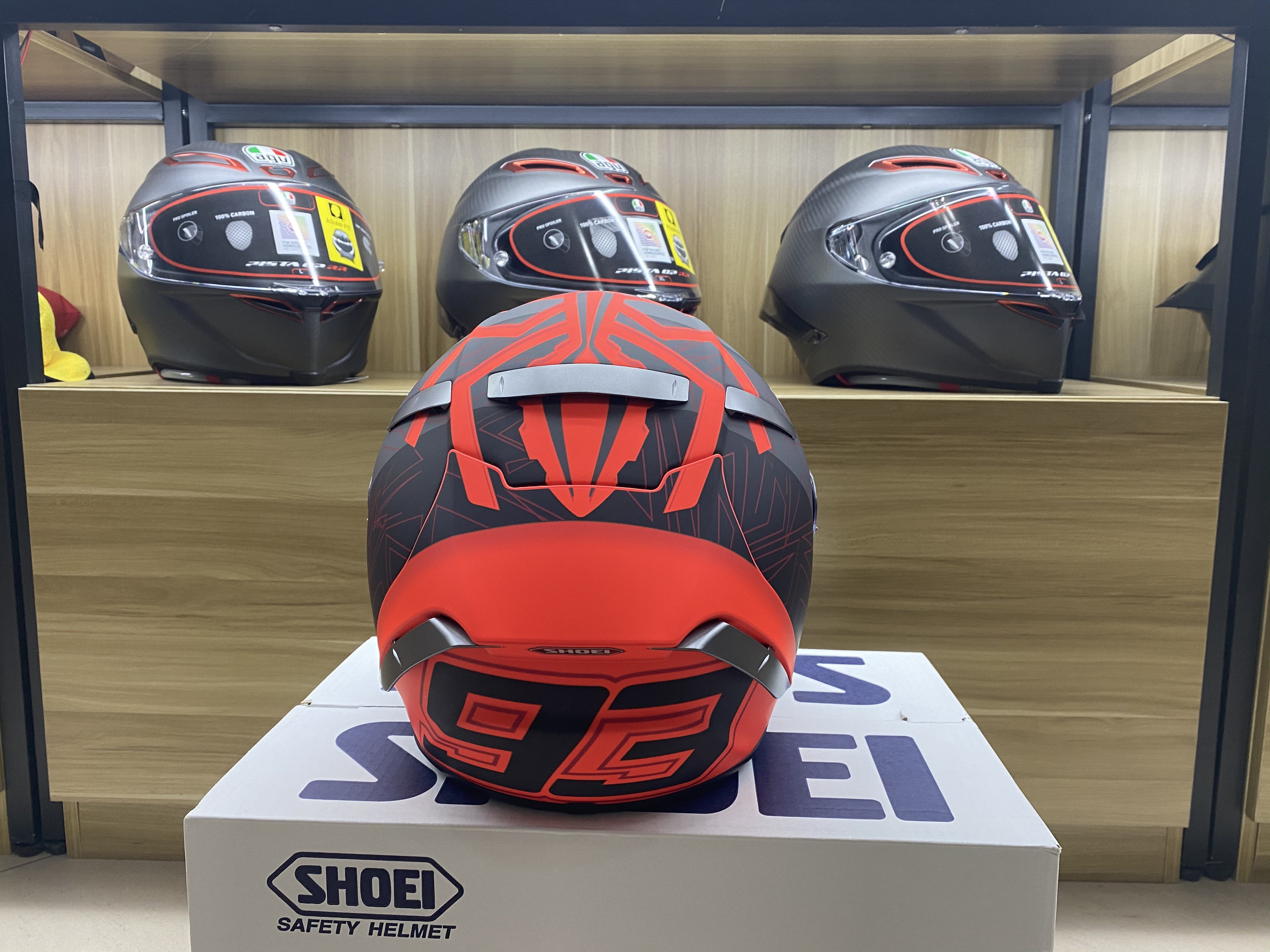 日版奎斯头盔摩托车机车冬测雪邦现货马奎斯红蚂蚁摩托车头盔