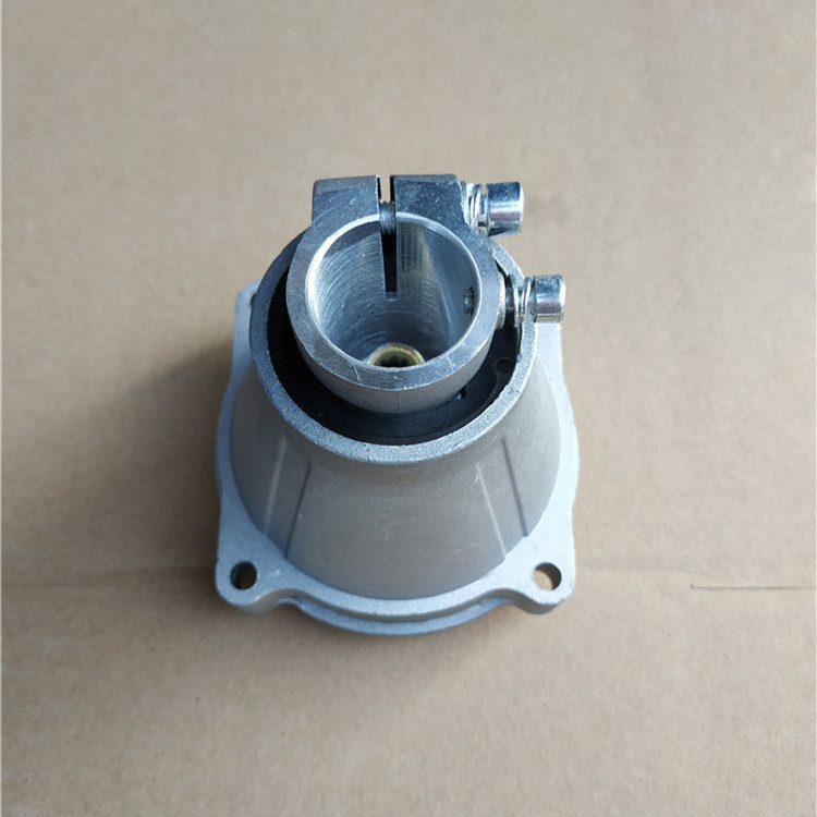 侧挂式背负式割草机打草机割灌机除草机配件 连接盘离合盘连接座