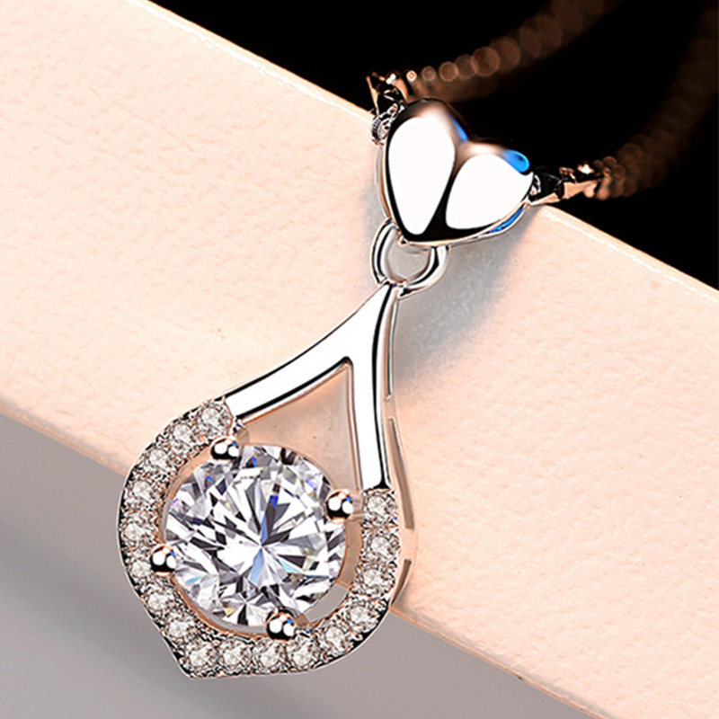 项链pt950铂金18k白金钻石吊坠女款情人礼物颈饰