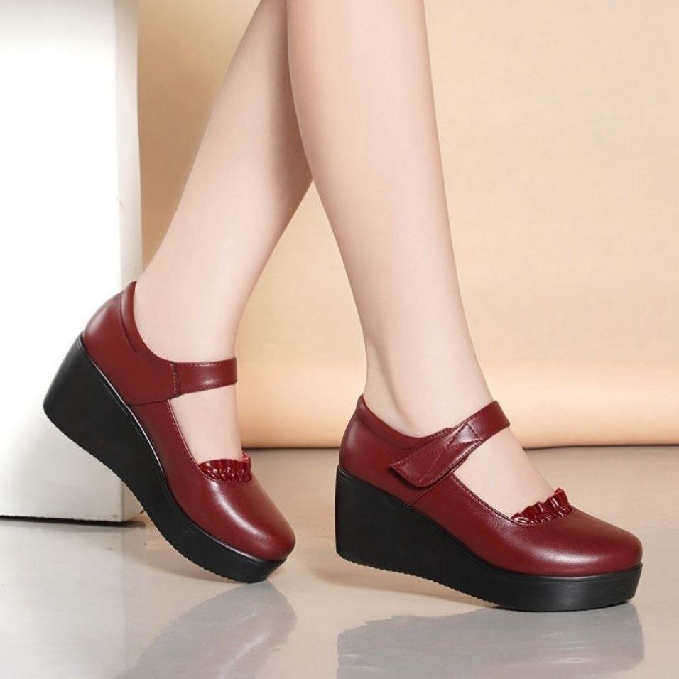 工鞋女夏软底软皮女鞋妈妈鞋坡皮鞋单鞋圆魔术高跟鞋单鞋