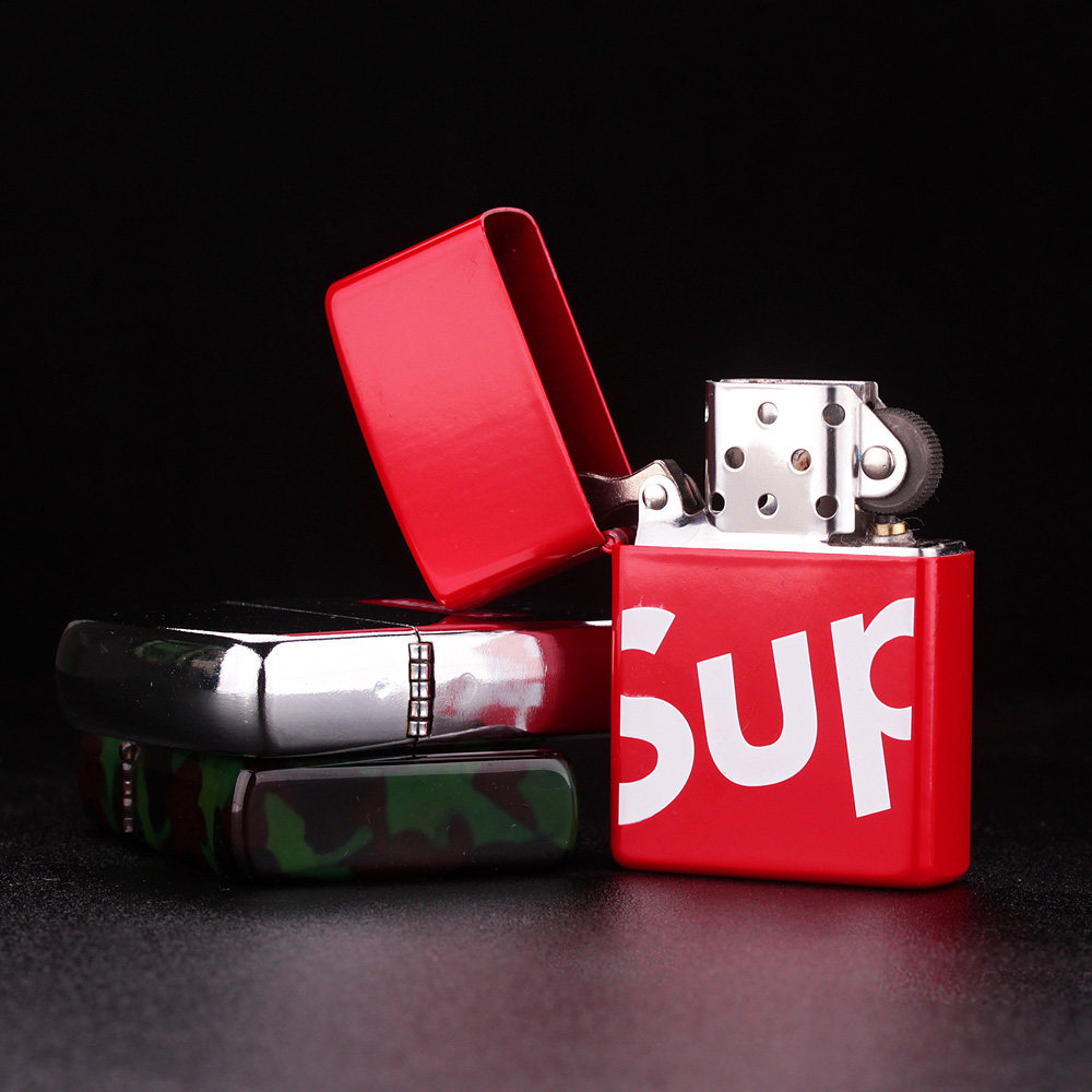 潮牌打火机supreme煤油防风打火机抖音同款个性创意复古超薄经典