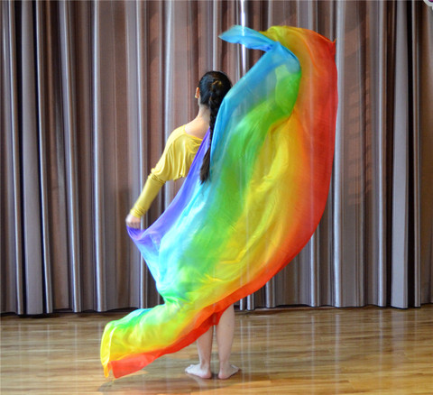 腾飞戏曲用品厂:新款肚皮舞跳舞舞蹈表演渐变色七彩丝巾纱巾大长款纯