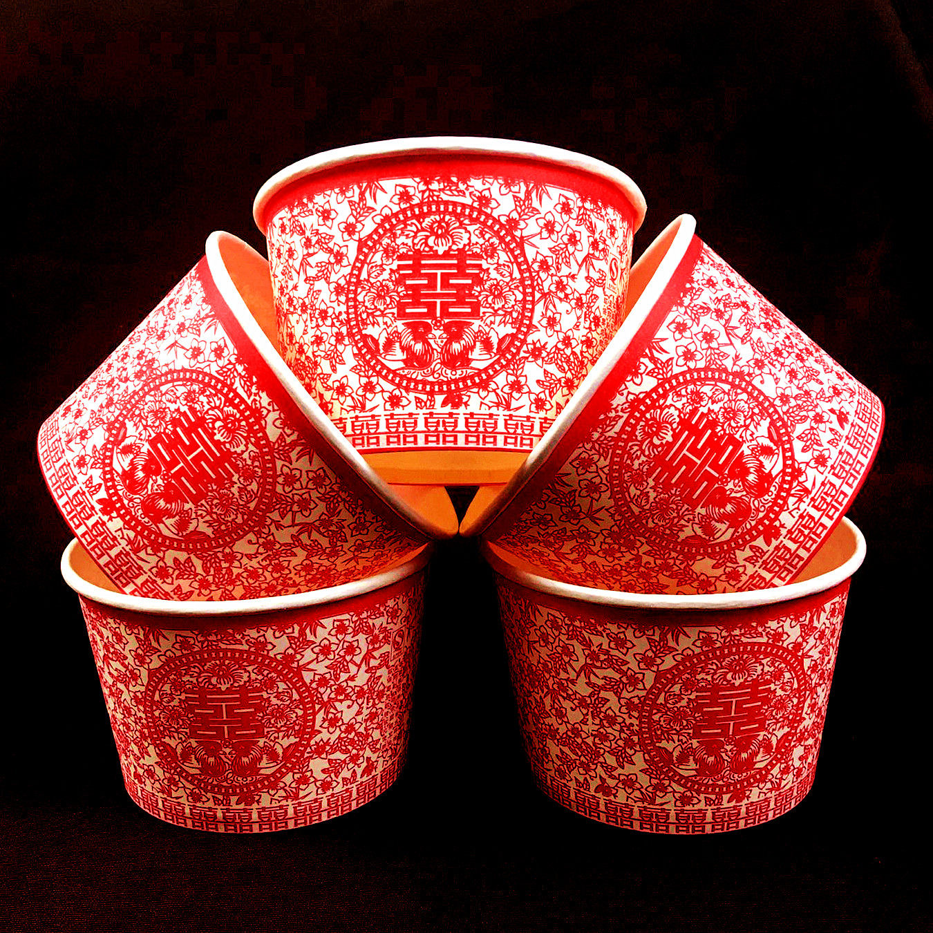 结婚庆用品餐饮宴席一次性红喜字纸杯纸碗小纸酒盅杯双喜台布加厚