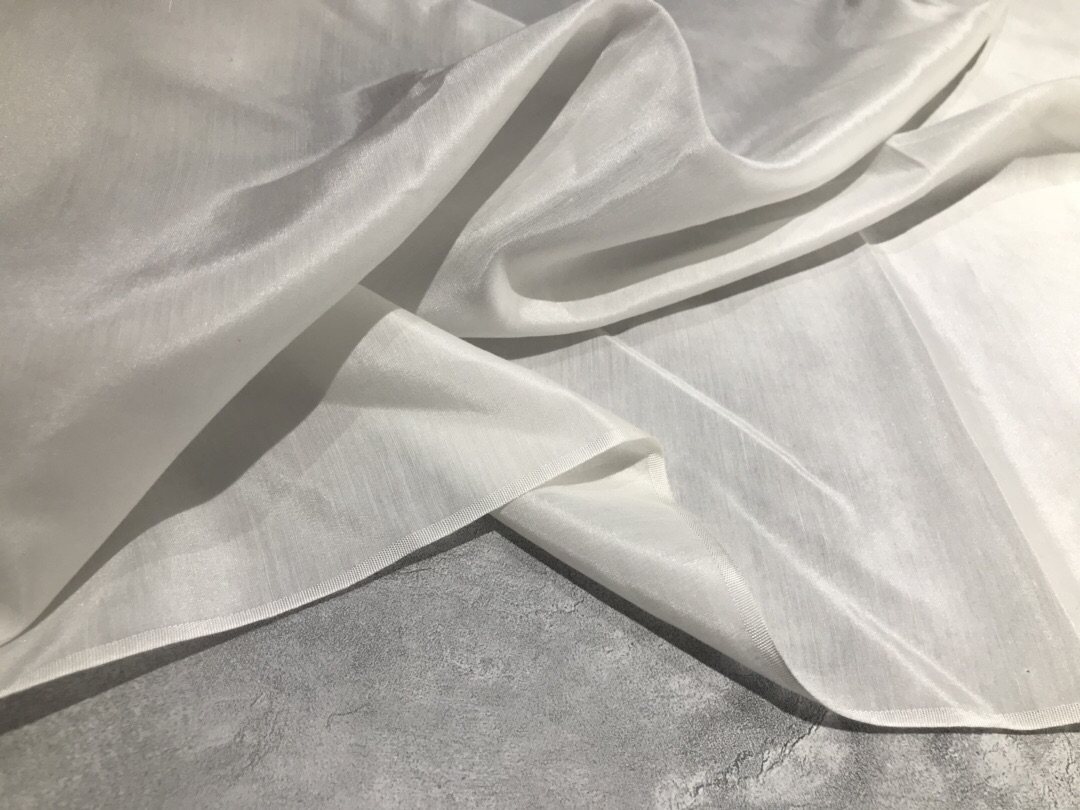 白色真丝丝棉里衬里布面料春夏季透气姆米连衣裙海绵垫