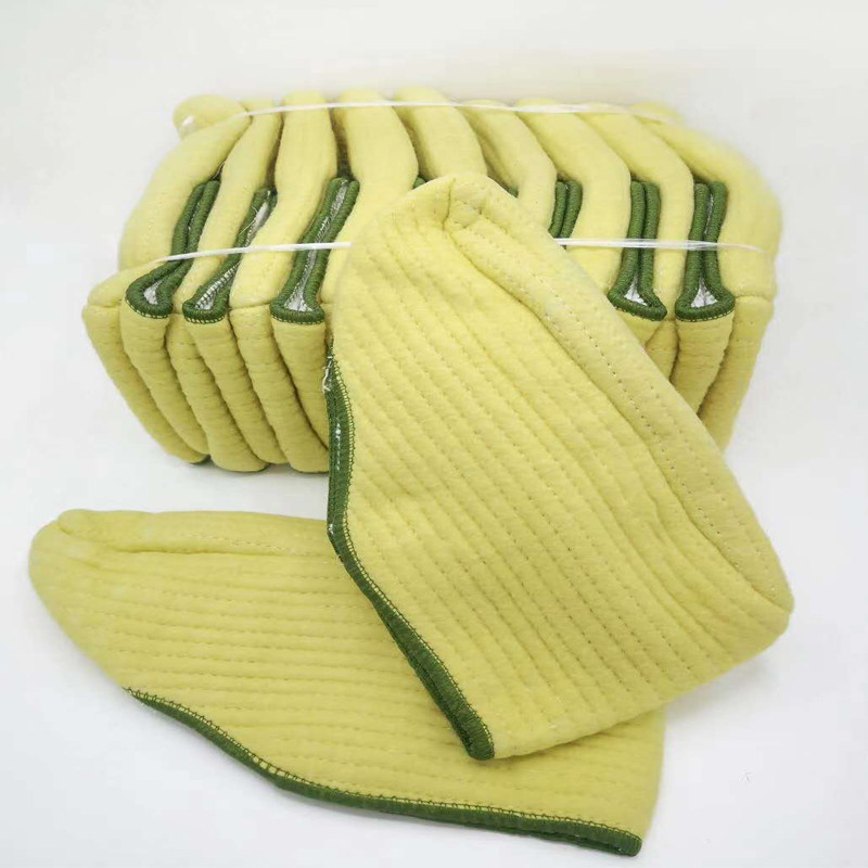 专用羊毛防寒袜子冬季雨鞋袜套保暖棉毡劳保中筒袜