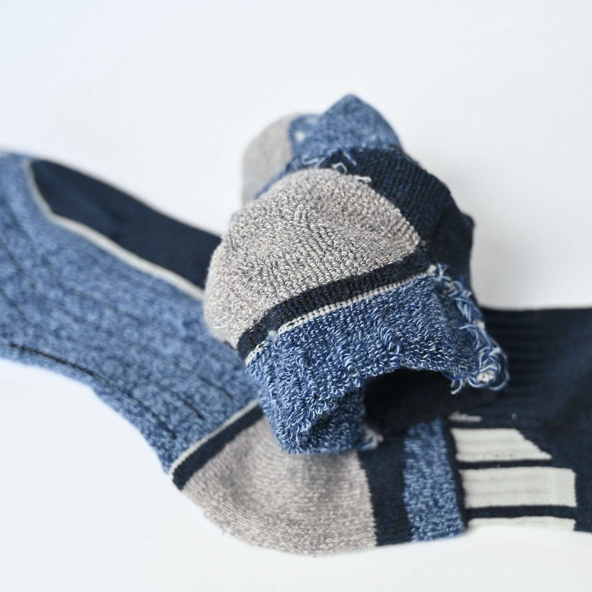 出口莱卡加厚袜子内毛圈秋冬季登山滑雪保暖中筒运动袜