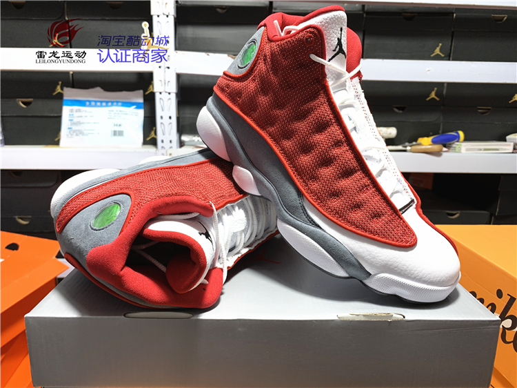 雷龙运动airjordanaj13灰白休闲运动篮球球鞋dj5982600篮球鞋