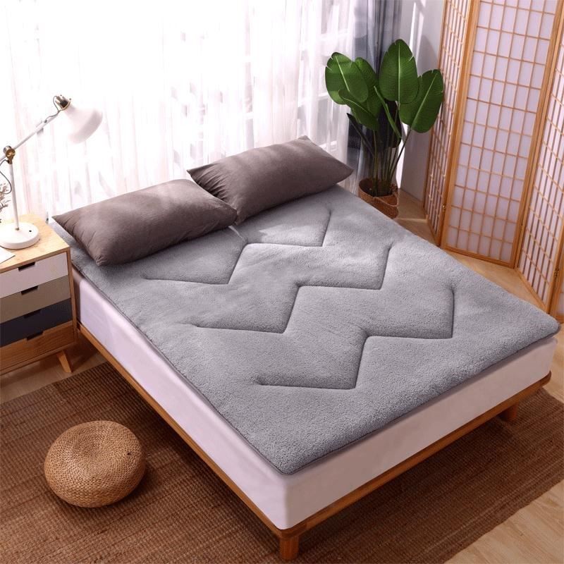 地铺睡垫铺垫床垫卧室落地日式宿舍神器夏季满房间床垫