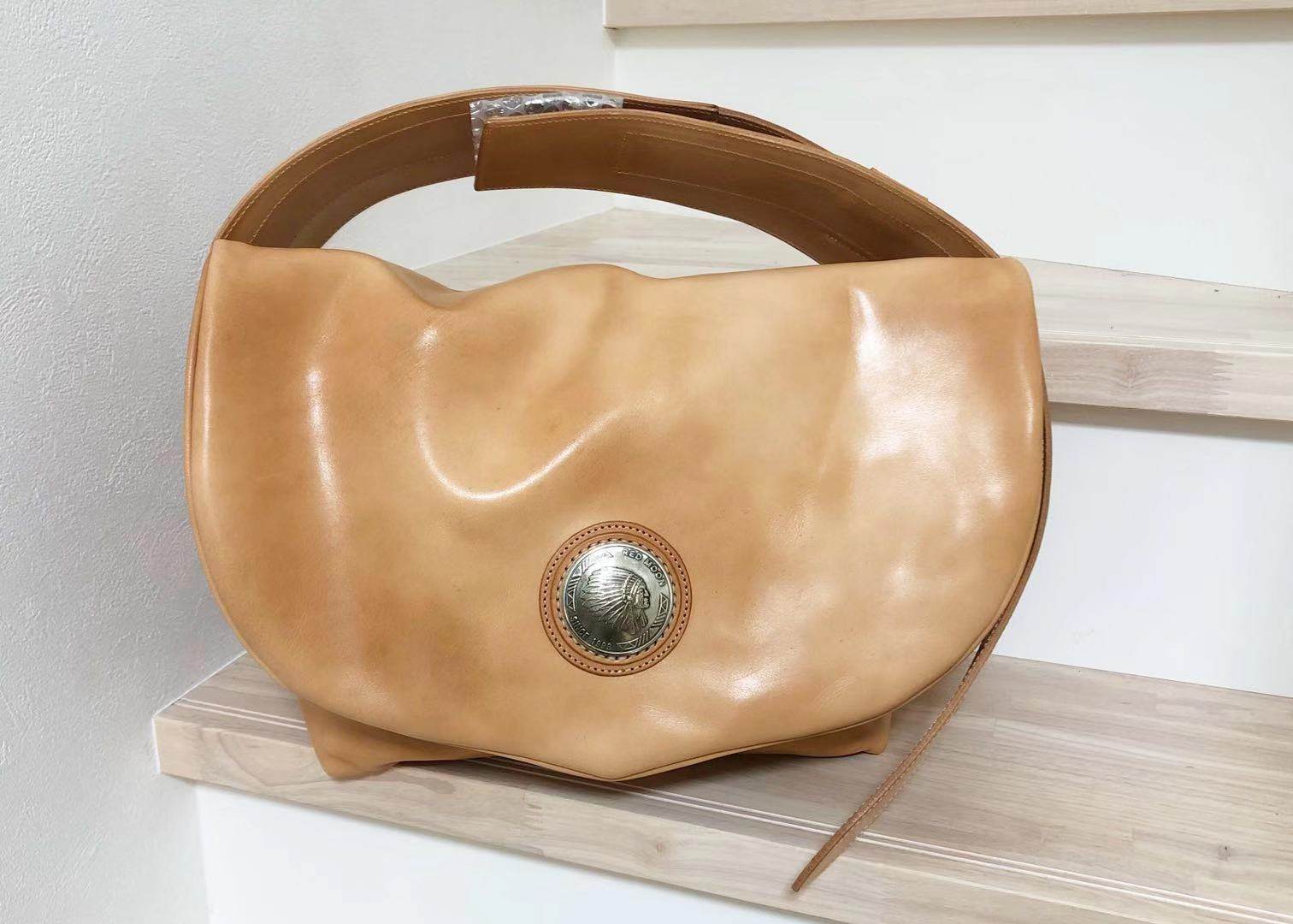 日本redmoon红月snativeheartsm牛皮男士巨无霸中号斜挎背包男士包袋