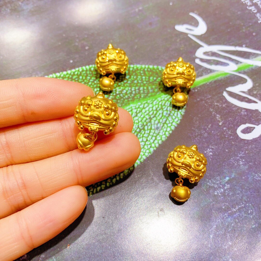 黄金3d硬金醒狮兽手链 足金神兽转运珠狮子吊坠项链祥瑞旺财辟邪