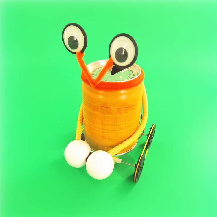 易拉罐外星人机机器人手工作业diy科技制作小发明科学实验