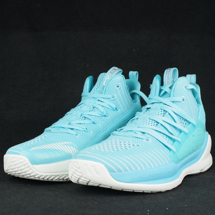 安踏汤普森kt轻骑兵水花一代透气耐磨实战战战篮球鞋