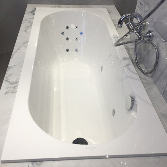 唯宝欧博龙嵌入式浴缸ubq170obe2v01ubq180obe2v01现货普通浴缸