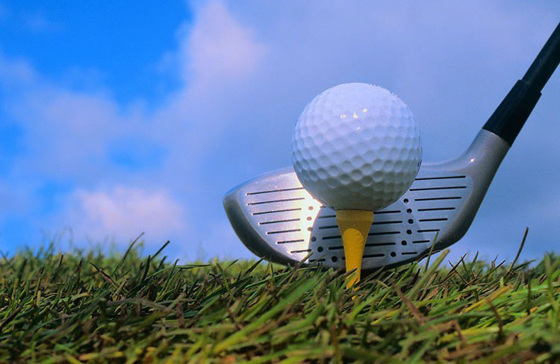 4w高尔夫球双层全新空白二层练习保健按摩可印logo高尔夫球