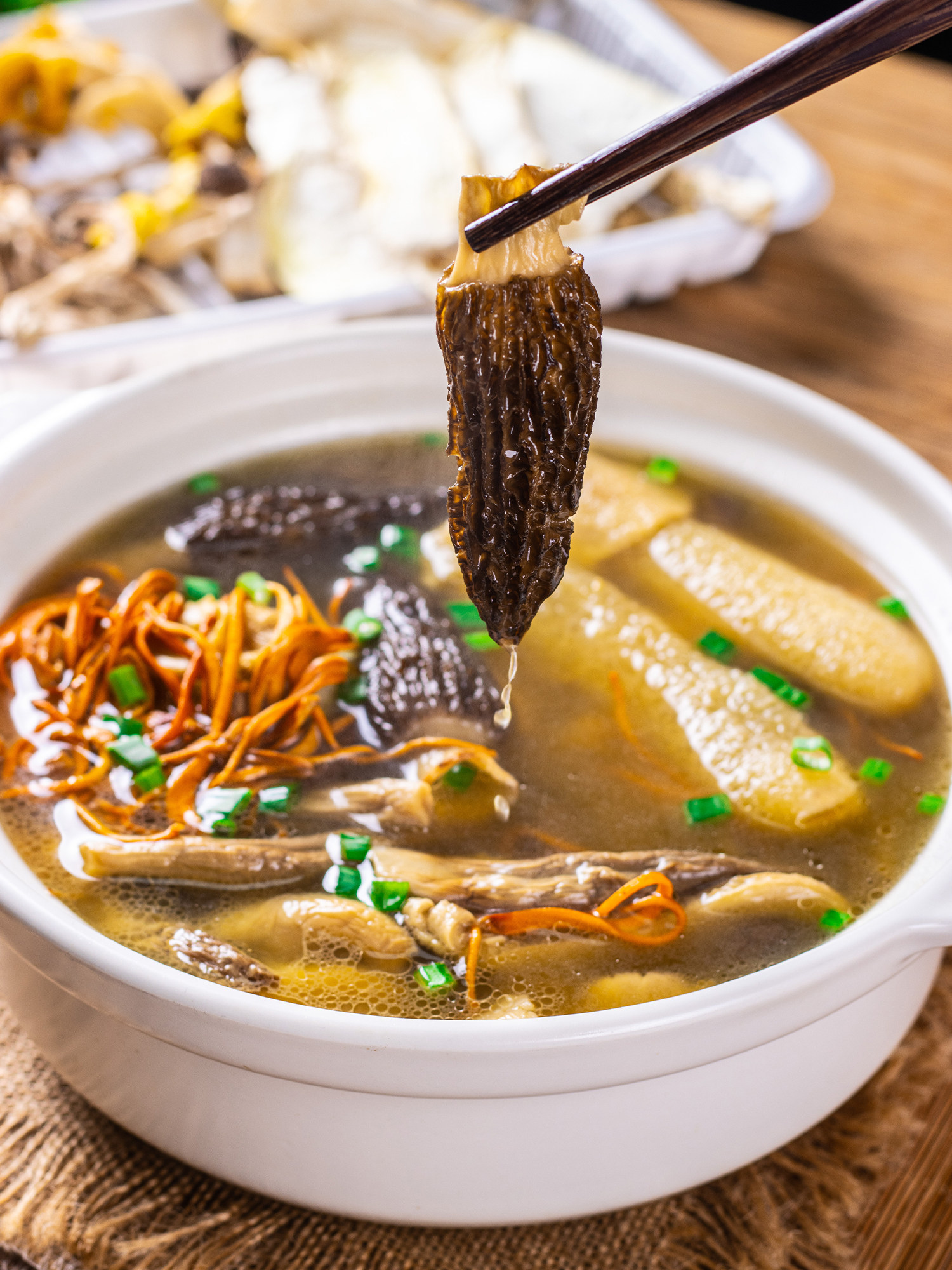 七彩汤包云南山珍羊肚干货松茸菌菇汤料包炖鸡松茸