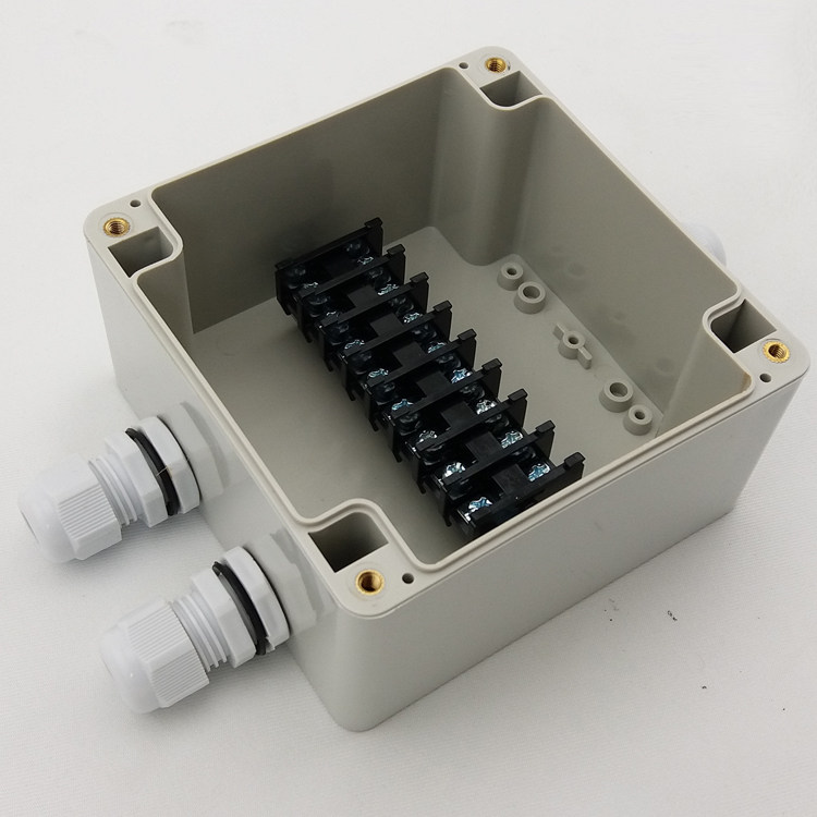 端子20a布线强电8位分线一进接线盒防水二出其它