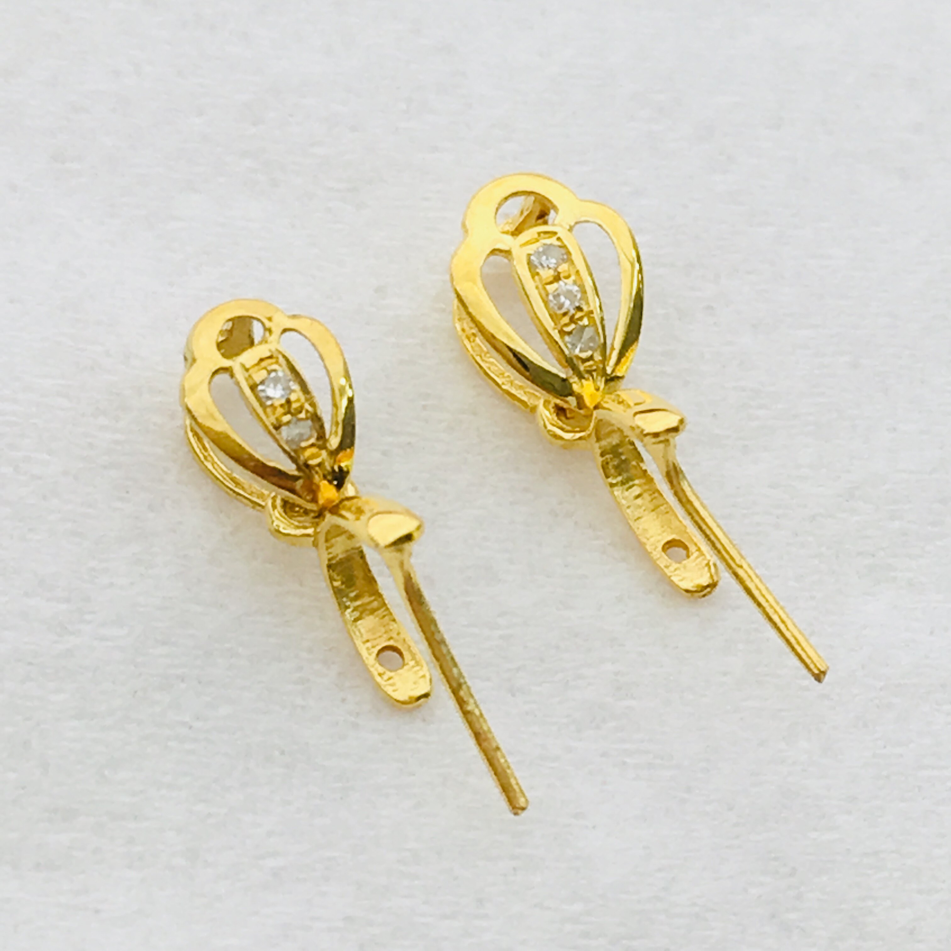 18k黄金带钻皇冠镶钻扣头玉佩瓜子翡翠顶花颈饰