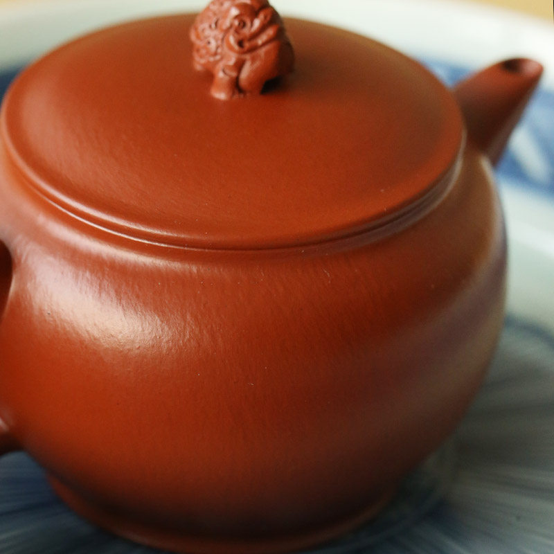 宜兴实力派朱泥陶夏青作品煤窑朱泥招财金蟾紫砂壶茶壶