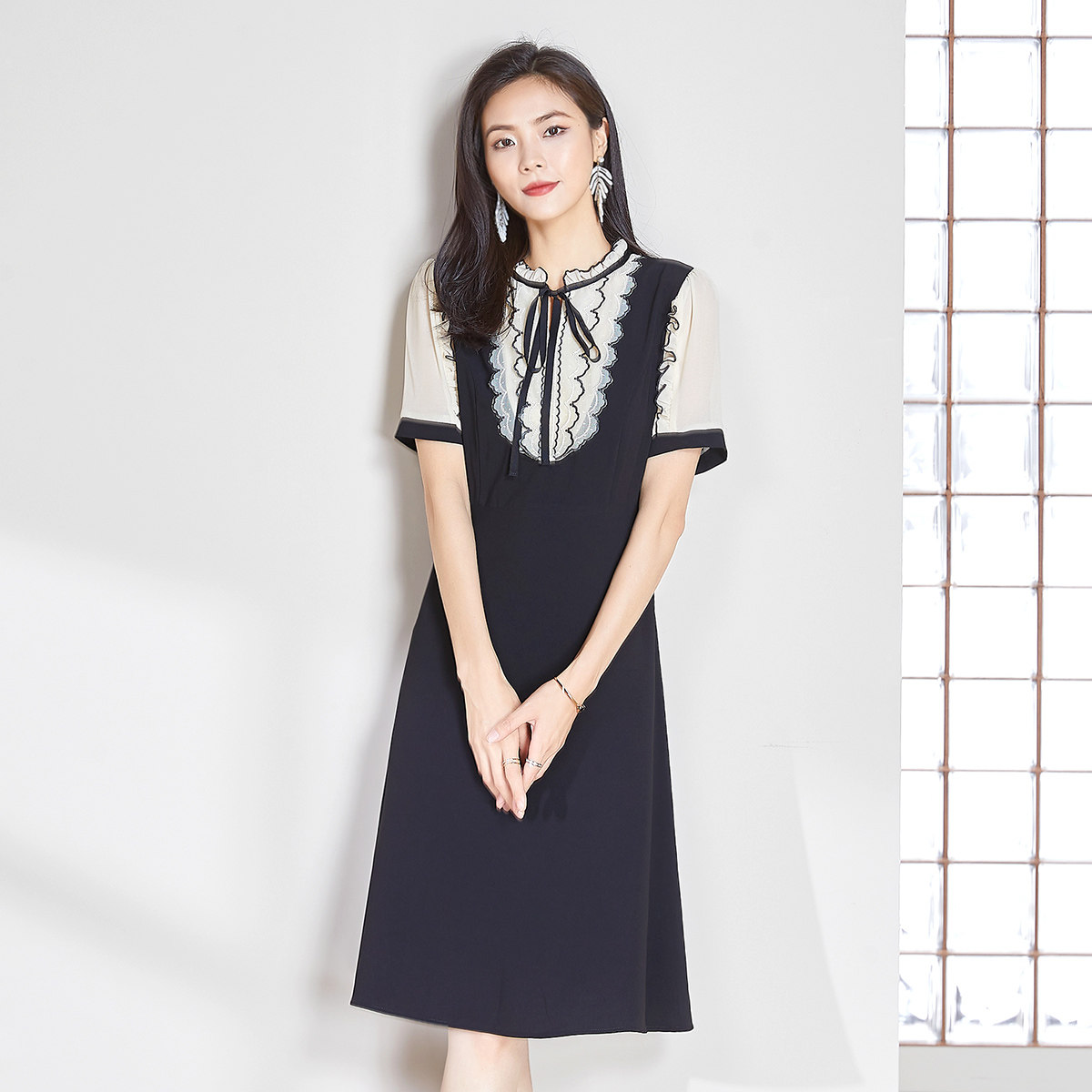 进店购买爱朴女装旗舰店