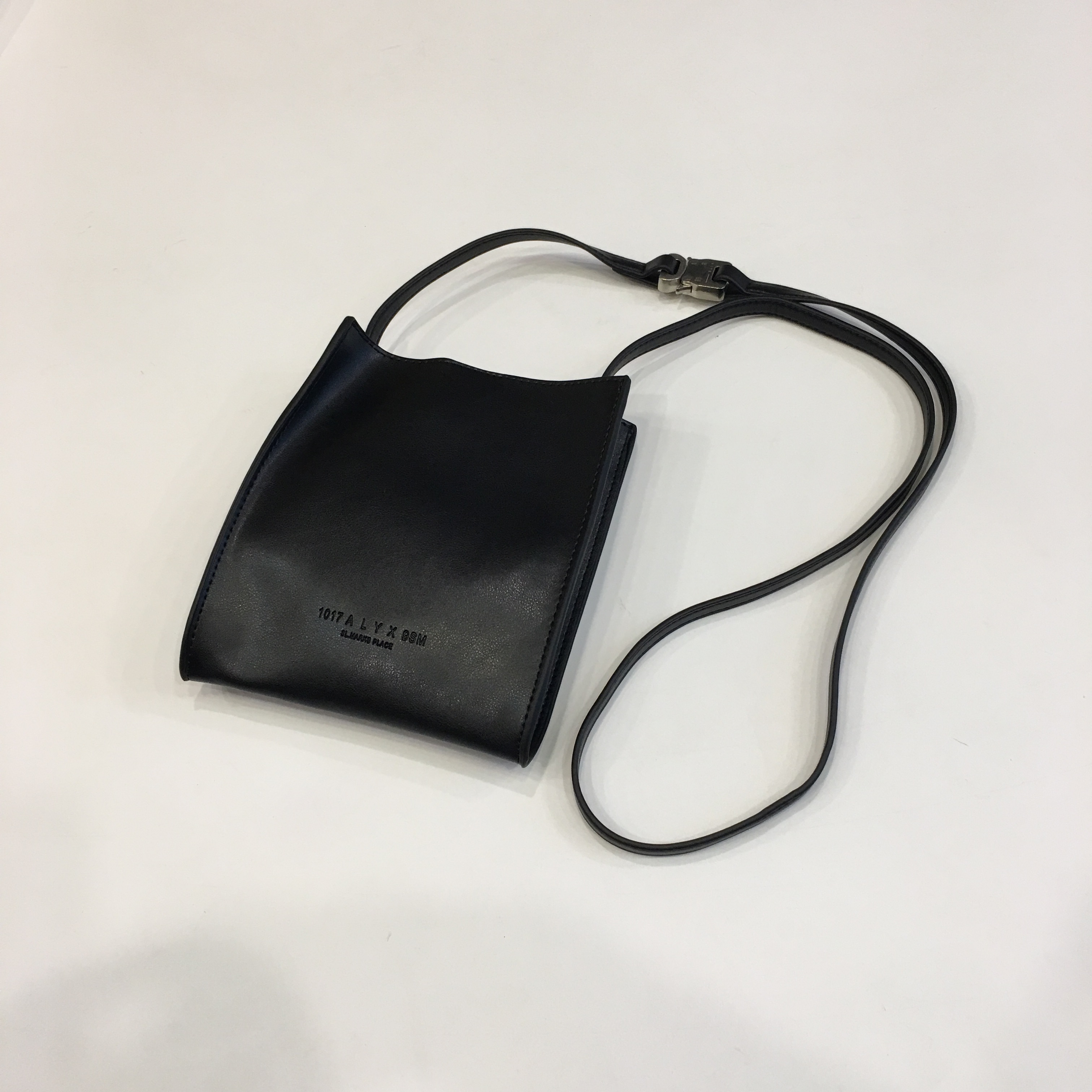 新品 欧美潮ALYX金属扣机能 CROSSBODY BAG头层牛皮单肩手提包男