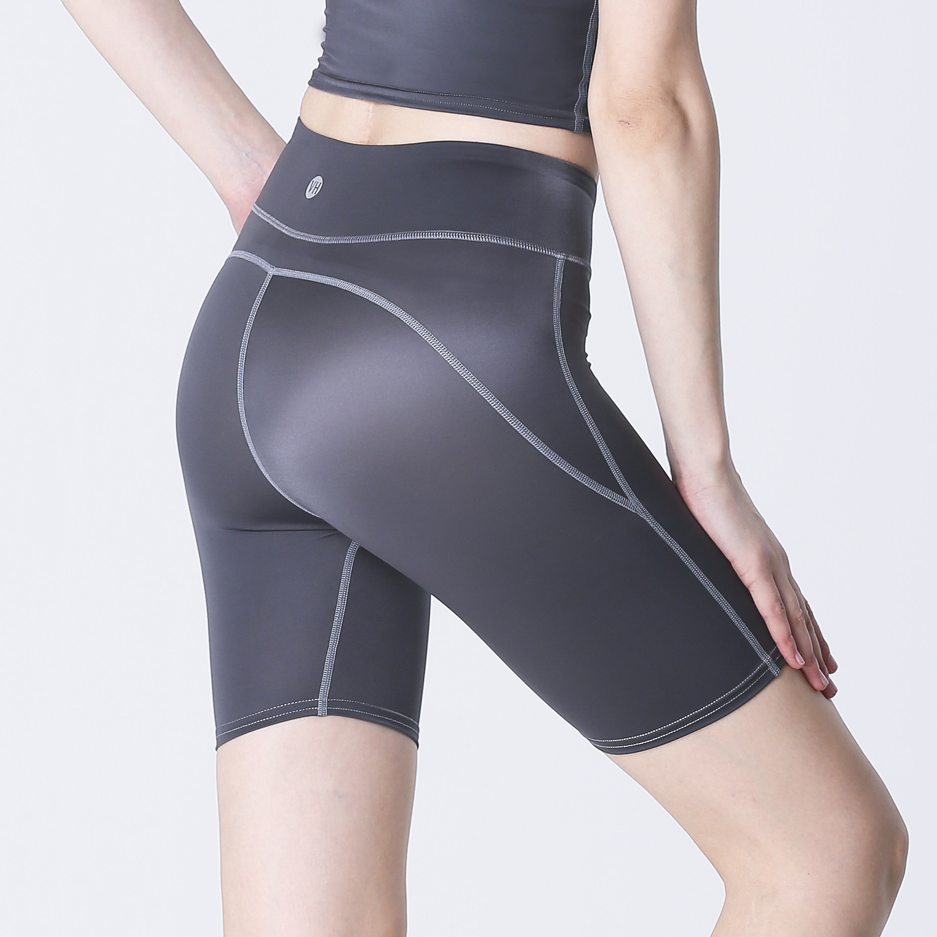 vh专业训练压缩裤女健身马拉松跑步田径四分健身裤