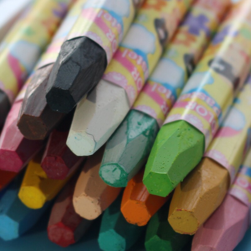 西瓜太郎套装色笔涂色腊笔宝宝彩色彩绘画笔彩画油画棒