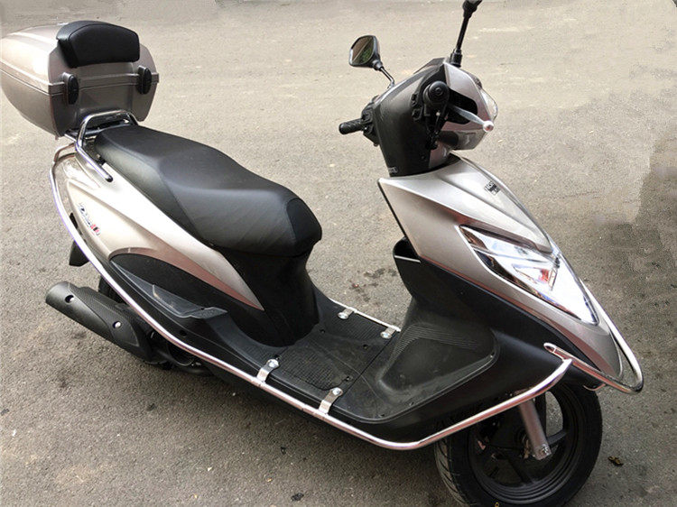 新大洲本田摩托车配件迪奥dio优加sdh125t-35护杠保险杠摩托车保险杠