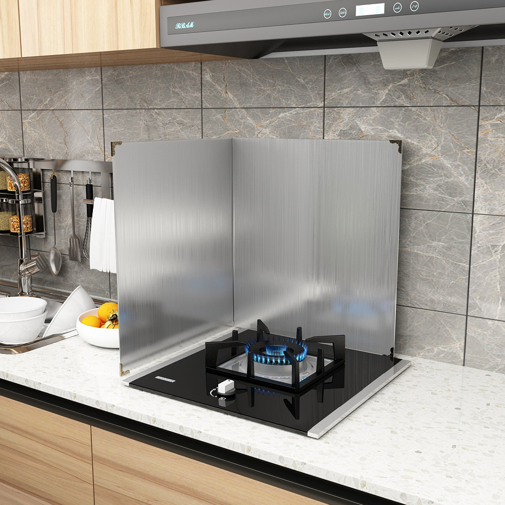 厨房神器不锈钢挡油板炒菜烟机隔热隔油煤气灶台耐高温防油溅挡板