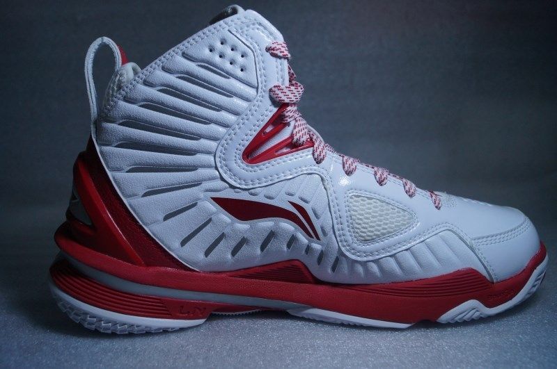 正品李宁赞助cba球员版大码碳板专业比赛篮球篮球鞋