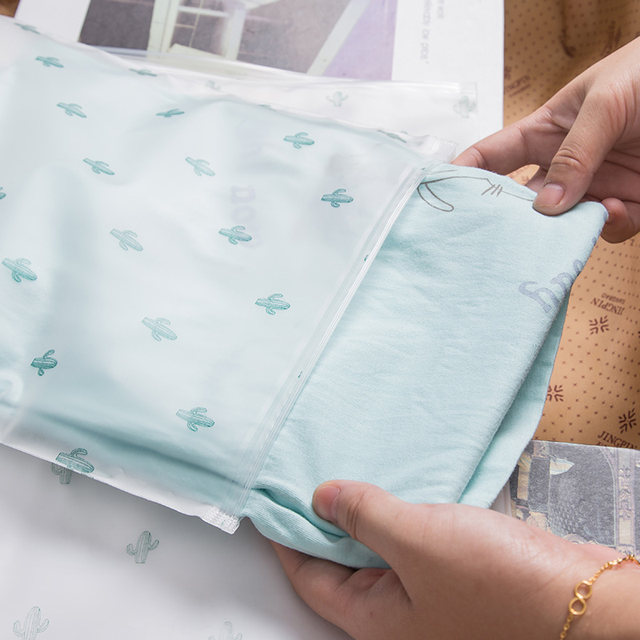 Travel storage bag clothing clothing underwear finishing bag sealed bag luggage package bag transparent waterproof portable bag Travel storage bag clothing clothing underwear finishing bag sealed bag luggage package bag transparent waterproof portable bag