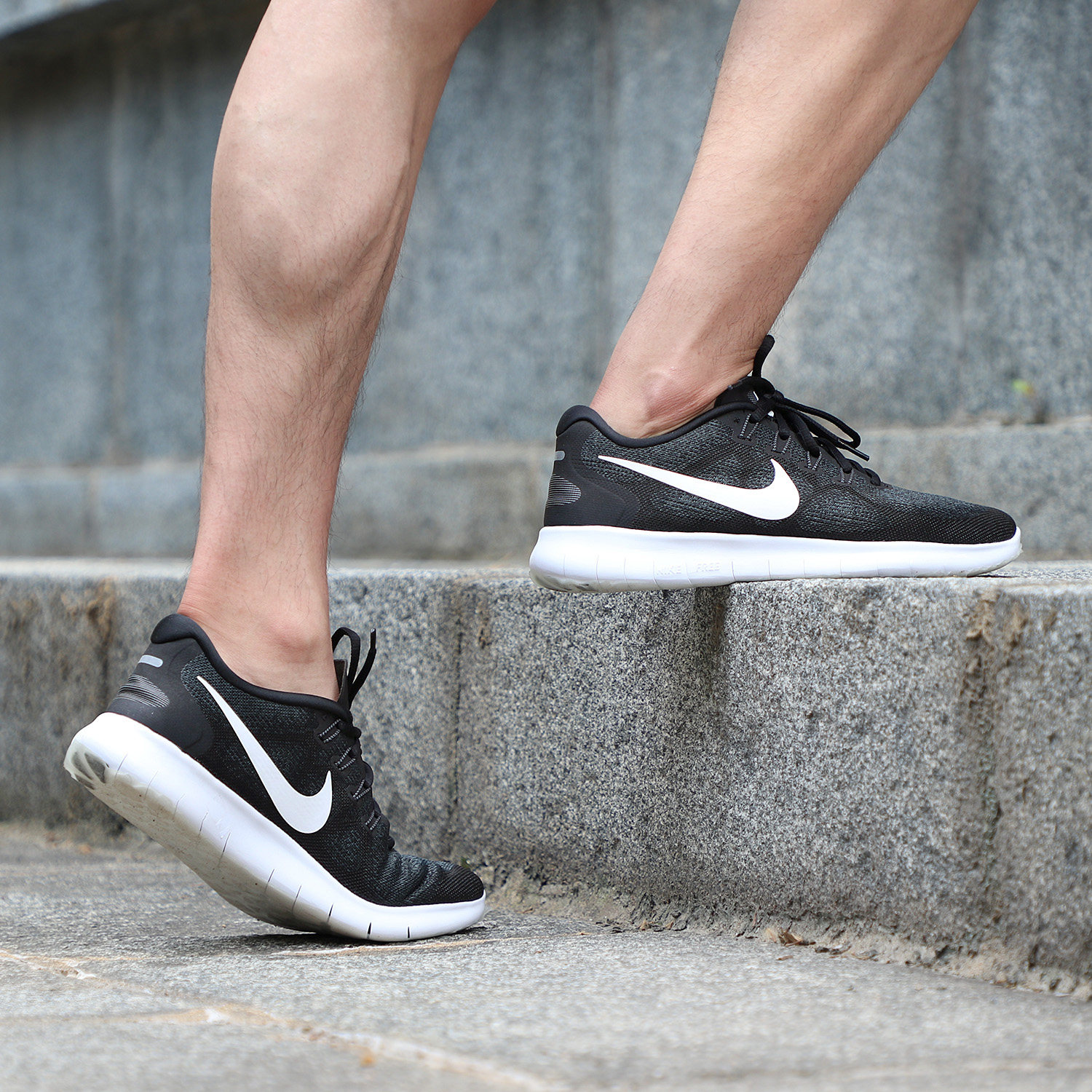 耐克男鞋2018夏季新款free赤足飞线透气运动鞋缓震跑步鞋880839