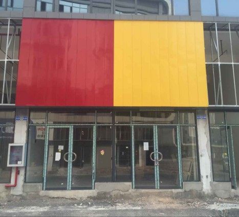 大方扣板铝塑板板门头招牌底板门头店招广告牌制作广告牌