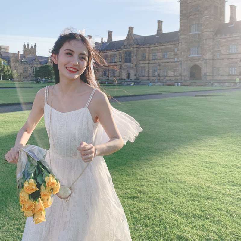 小镇姗姗听风风的甜美珍珠吊带网纱连衣裙浪漫连衣裙