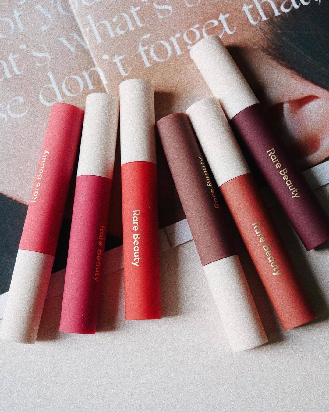 美国rarebeautyselena赛琳琳娜哑光液体唇膏唇釉唇彩