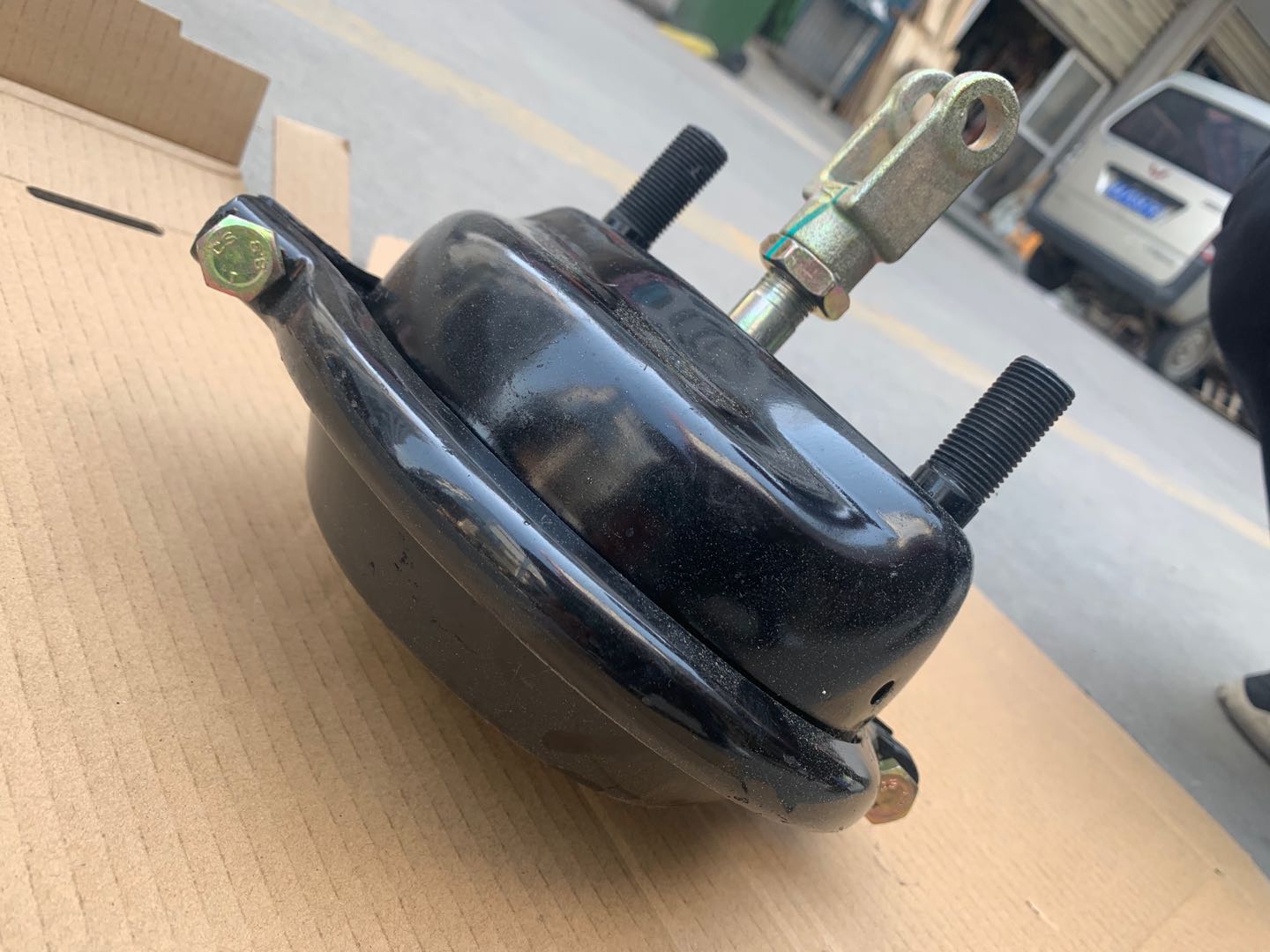 【刹车泵(abs)】江淮格尔发前轮y1010前刹车分泵制动气室591