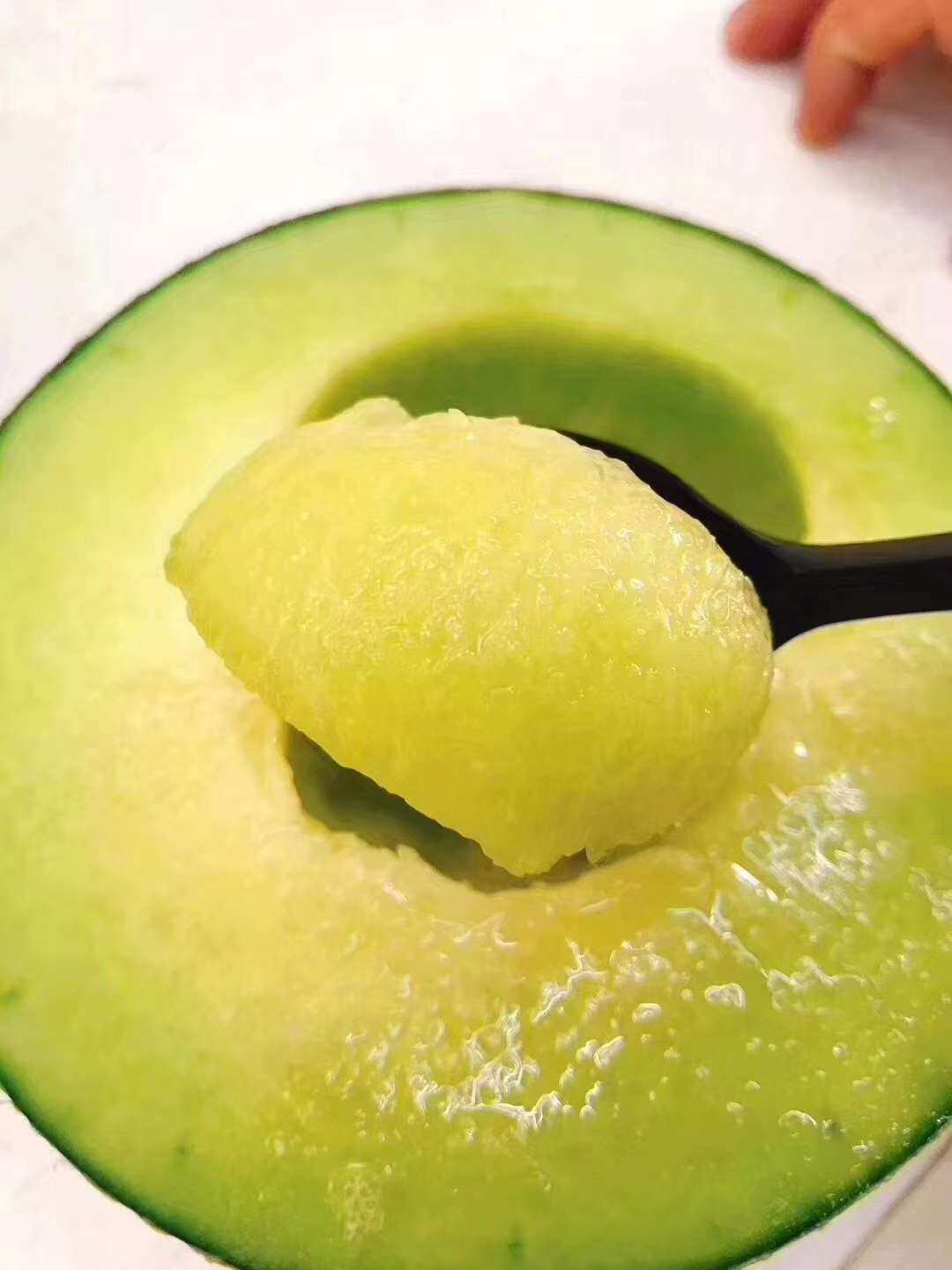 现货日本玫珑蜜瓜4只玫龙哈密瓜冰淇淋甜瓜