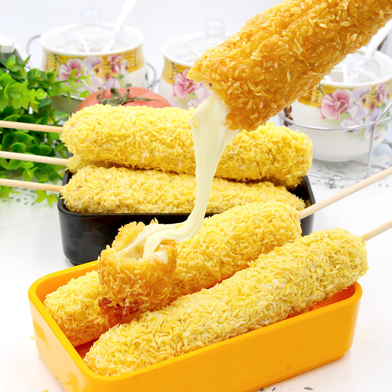 拉丝丝芝士棒抖音网红裹粉热狗街边油炸小吃香肠